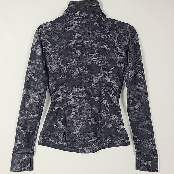 Lululemon Women's Outrun The Elements Half Zip Pullover Gray Camo Athletic Sz 4 - Picture 6 of 8